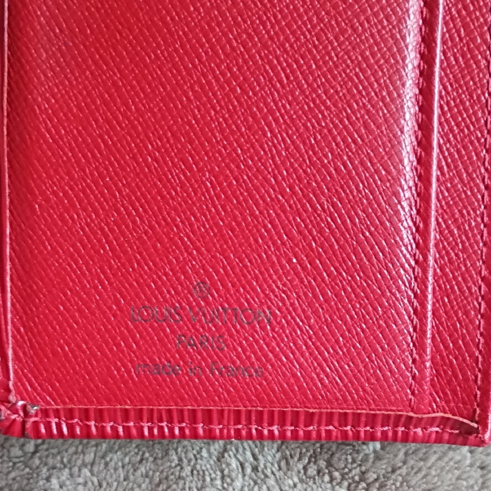 Authentic Louis Vuitton Red Epi Leather Wallet Ho - Picture 8 of 11